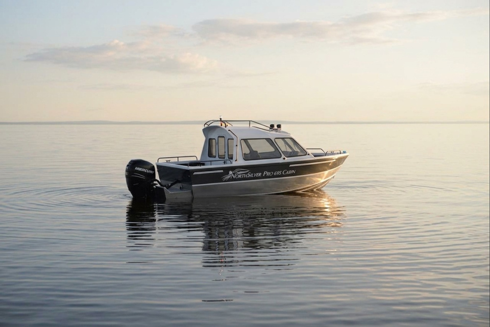 NorthSilver 695 PRO Cabin